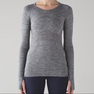 X SOLD X Lululemon swiftly tech long sleeve 4